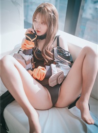 NO.018 Zia DJAWA Photo Overheated K2 (Girls Frontline)(12)